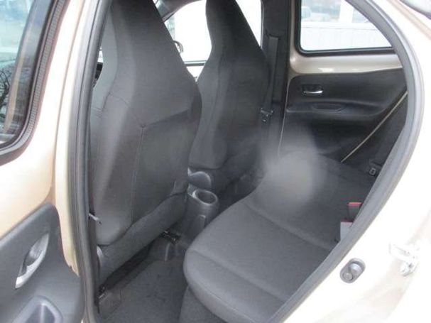 Toyota Aygo X 1.0 VVT-i 53 kW image number 26