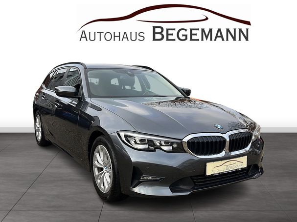 BMW 320d Touring Advantage 140 kW image number 7