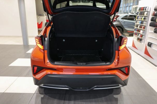 Toyota C-HR 90 kW image number 22