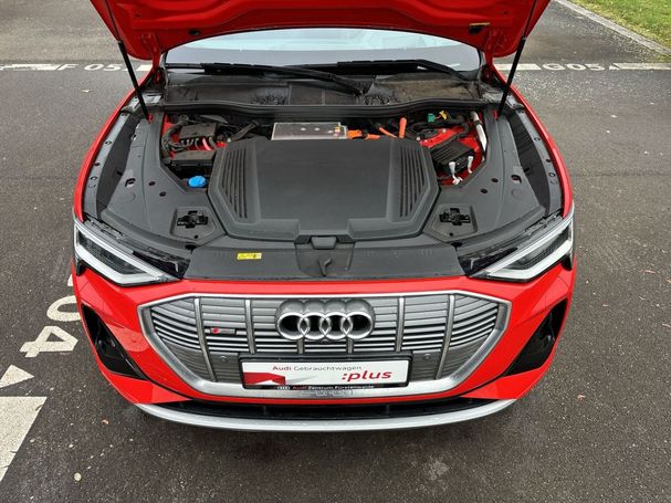 Audi e-tron 55 quattro S-line Sportback 300 kW image number 19