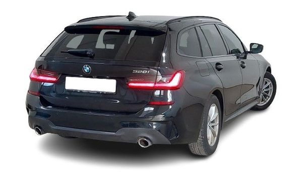 BMW 320i Touring xDrive 135 kW image number 10