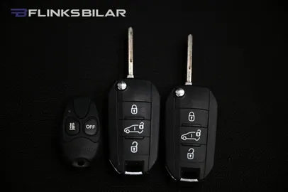 Car image 27