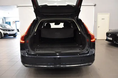 Car image 27