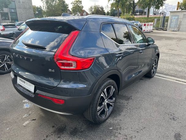 Volvo XC40 B4 Inscription 145 kW image number 3