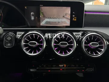 Car image 39