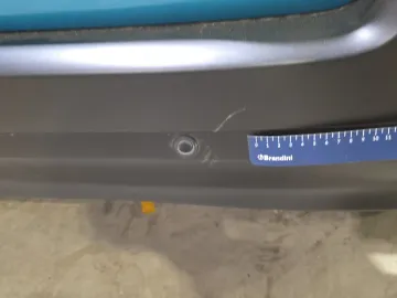Car image 28