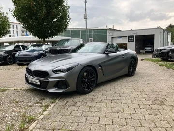 Car image 13