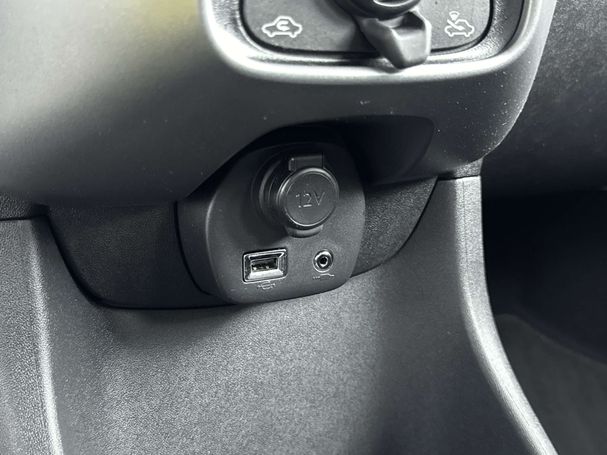 Toyota Aygo 53 kW image number 32