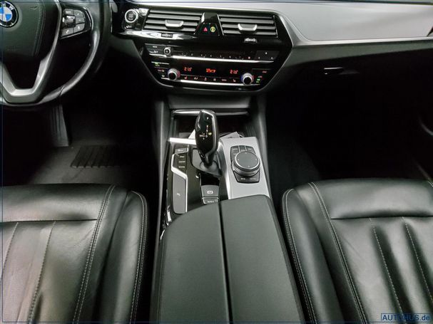 BMW 530d Touring 195 kW image number 6