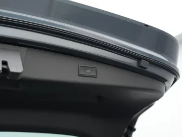 Car image 35