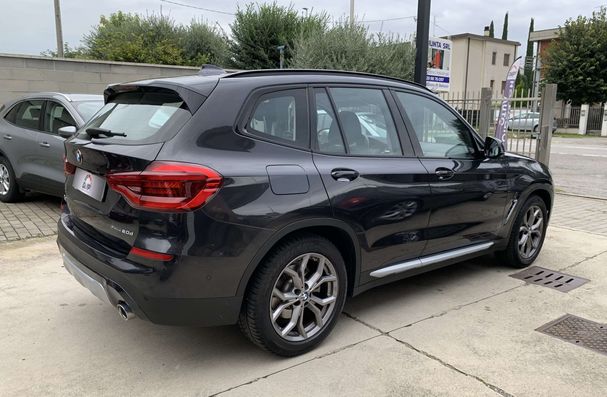 BMW X3 xDrive20d xLine 140 kW image number 6