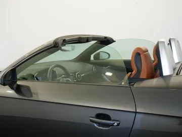 Car image 39