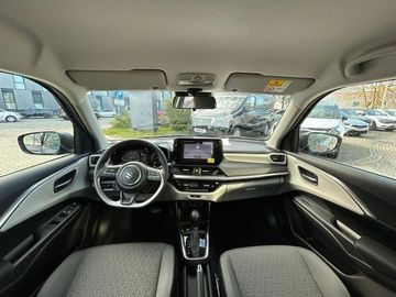 Car image 14