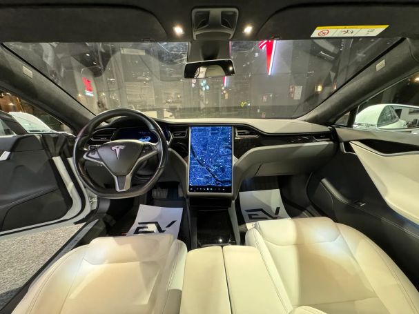 Tesla Model S AWD 421 kW image number 12