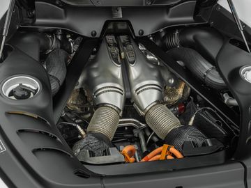 Car image 30