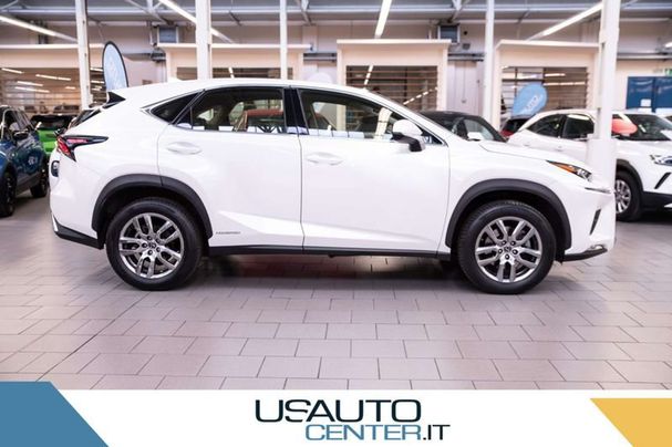 Lexus NX 300 h 145 kW image number 3