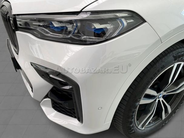 BMW X7 M xDrive 245 kW image number 13