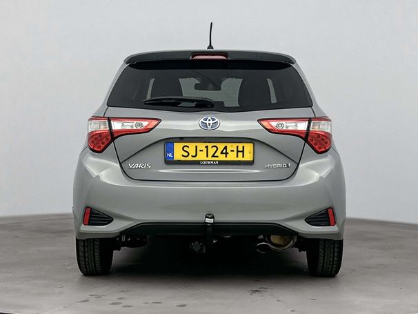 Toyota Yaris 1.5 Hybrid 73 kW image number 16