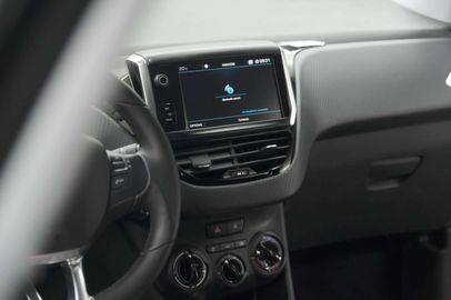 Car image 45