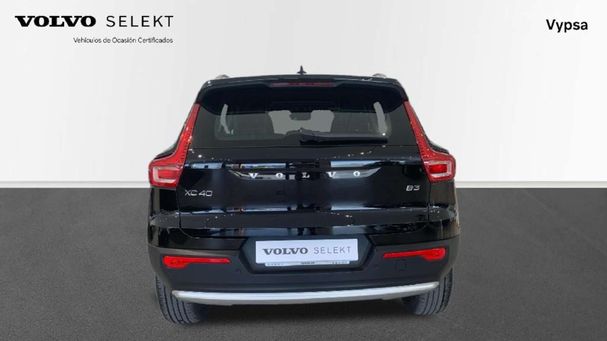 Volvo XC40 B3 Core 120 kW image number 5