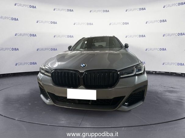 BMW 520d Touring 140 kW image number 3