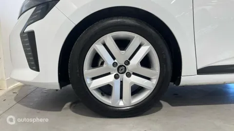 Car image 20