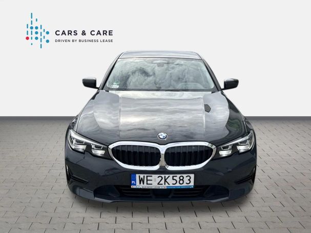 BMW 320d Advantage 140 kW image number 8