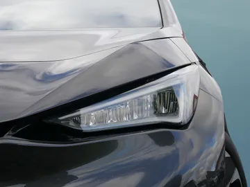 Car image 23