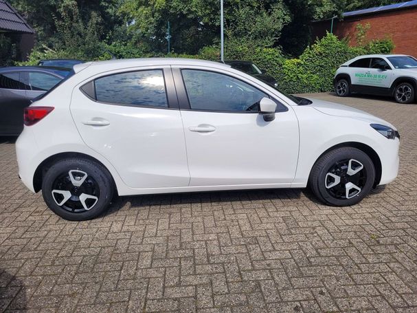 Mazda 2 90 Center-Line 66 kW image number 6