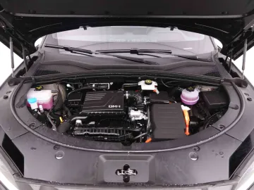 Car image 32