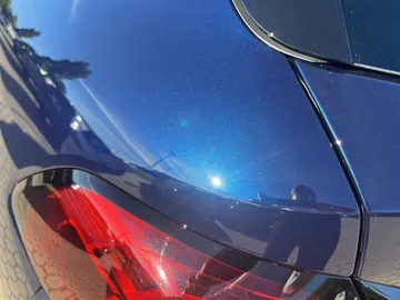 Car image 40