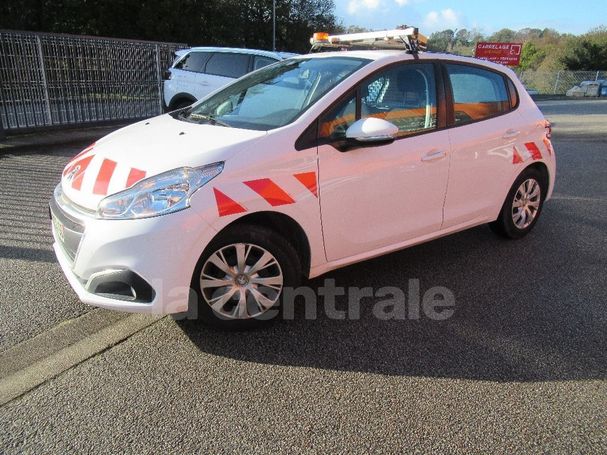 Peugeot 208 PureTech 82 61 kW image number 1