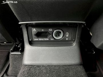 Car image 33