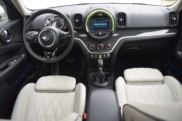 Mini Cooper SE Countryman ALL4 165 kW image number 24