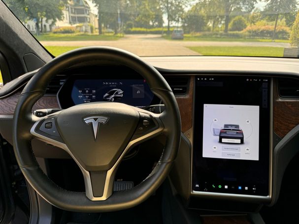 Tesla Model X AWD 398 kW image number 28