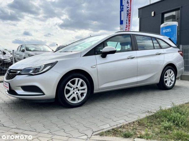 Opel Astra 81 kW image number 1