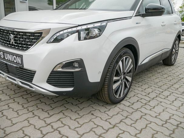 Peugeot 3008 1.6 Hybrid4 300 GT 220 kW image number 25