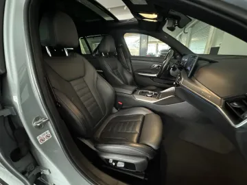 Car image 41
