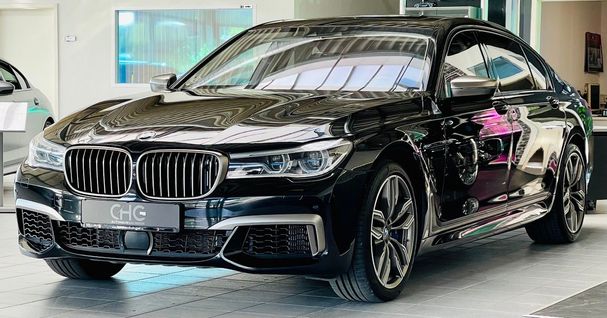 BMW M760i xDrive 448 kW image number 1