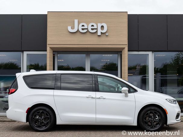 Chrysler Pacifica 3.6 V6 194 kW image number 4