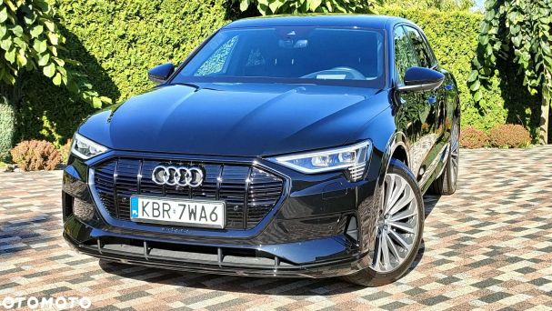 Audi e-tron 55 quattro S-line 300 kW image number 1