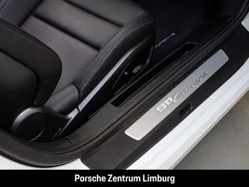 Car image 37