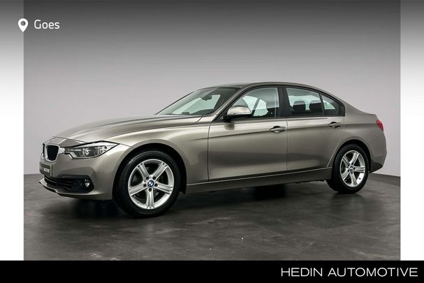 BMW 318i 100 kW image number 1