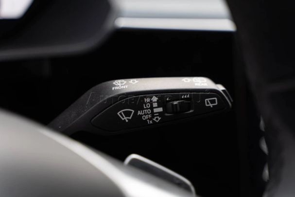 Audi e-tron 55 quattro Advanced 300 kW image number 22