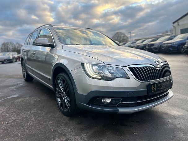 Skoda Superb Combi 4x4 Elegance 125 kW image number 3