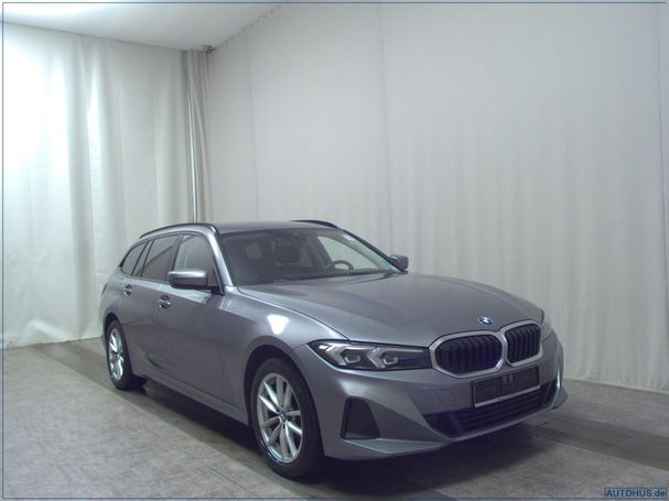 BMW 320d Touring xDrive 140 kW image number 2