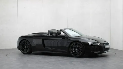 Car image 32
