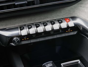 Car image 37