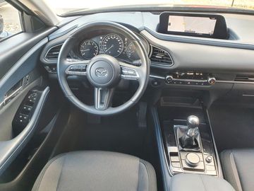 Car image 16