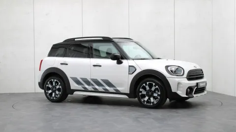 Car image 40